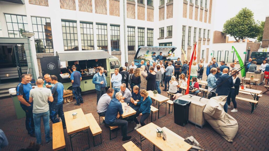 zomerborrel voor bedrijven